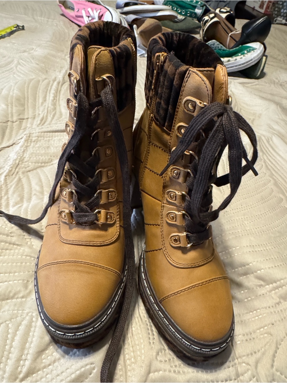 Cato C Comfort Women's Tan Lace-Up Ankle Boots - Stylish Comfort Sz 7.5 NWT Sole
